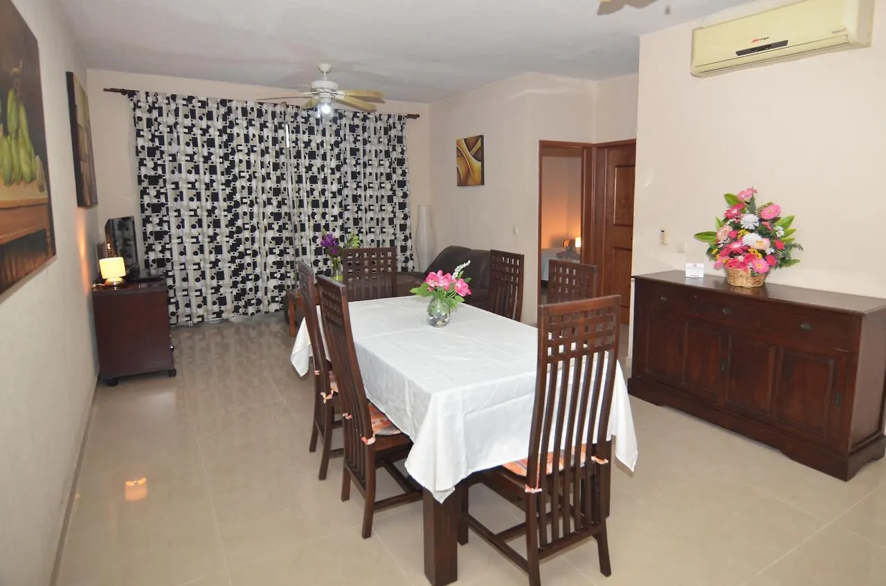 Rinconada Del Mar Apartamentos Playa del Carmen 3*,  Meksyk